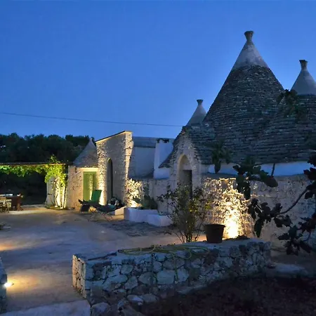 Trullo Pace سيغلي ميسابيكا